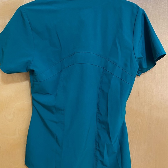 Green Barco One Scrub set - Picture 7 of 7